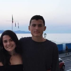 Meet your Posher, Grace